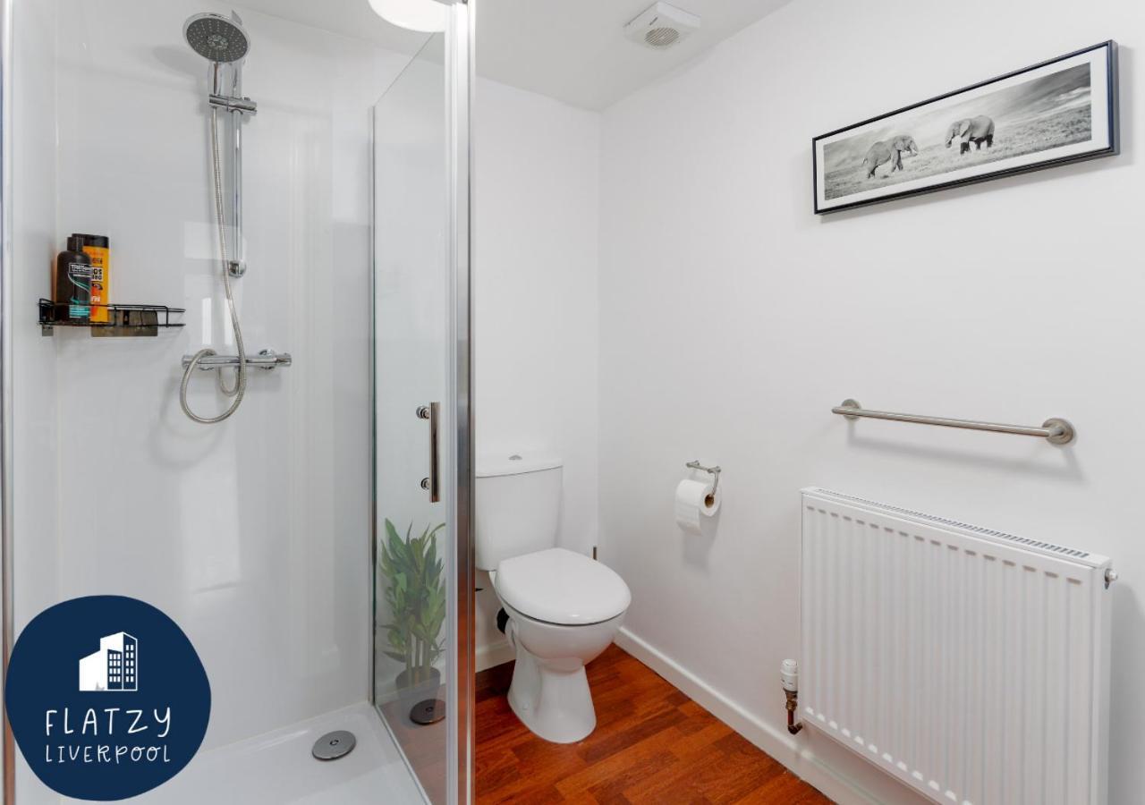 Flatzy - 6 Bed Oasis Close To Football Stadiums Liverpool Esterno foto