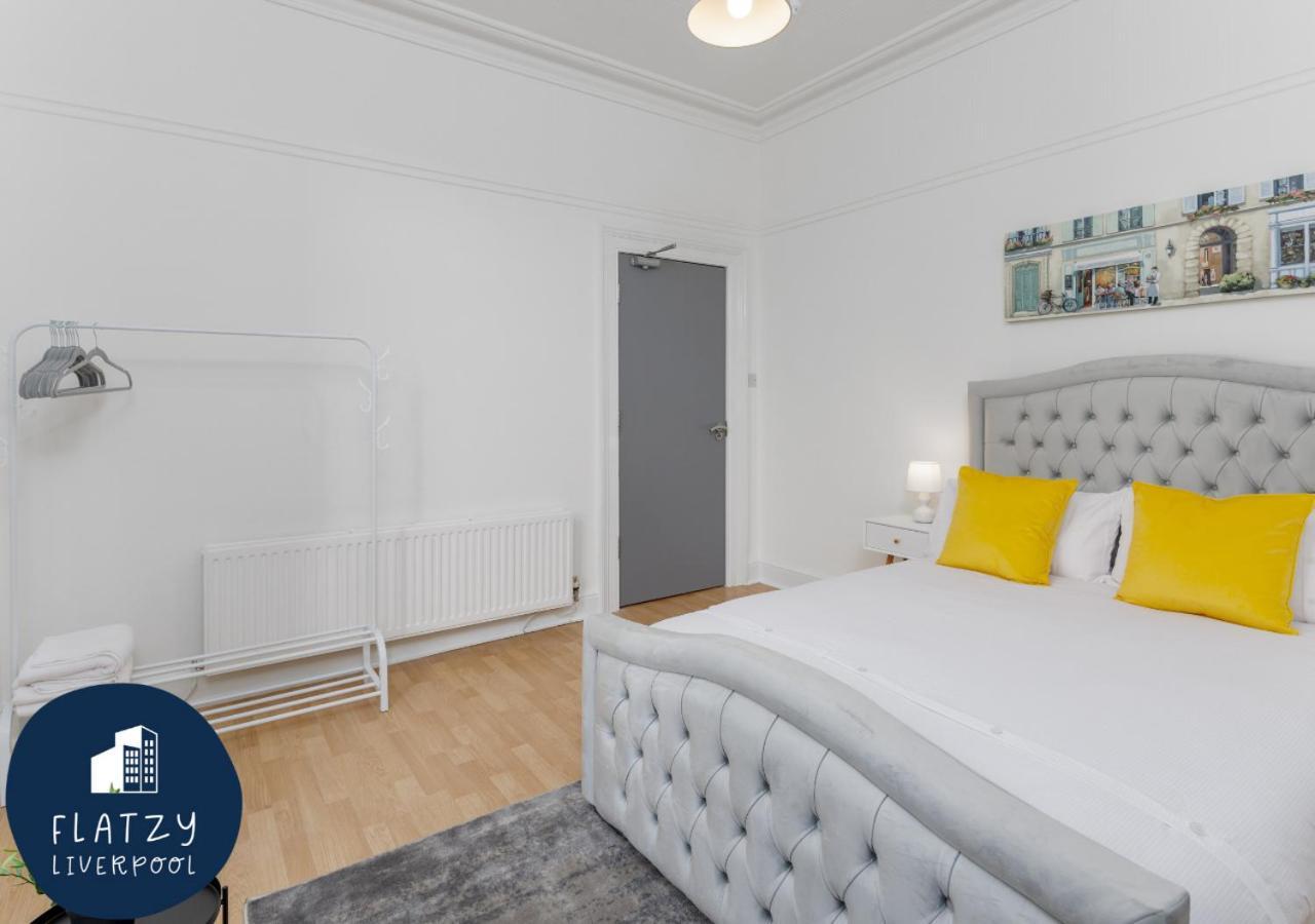 Flatzy - 6 Bed Oasis Close To Football Stadiums Liverpool Esterno foto