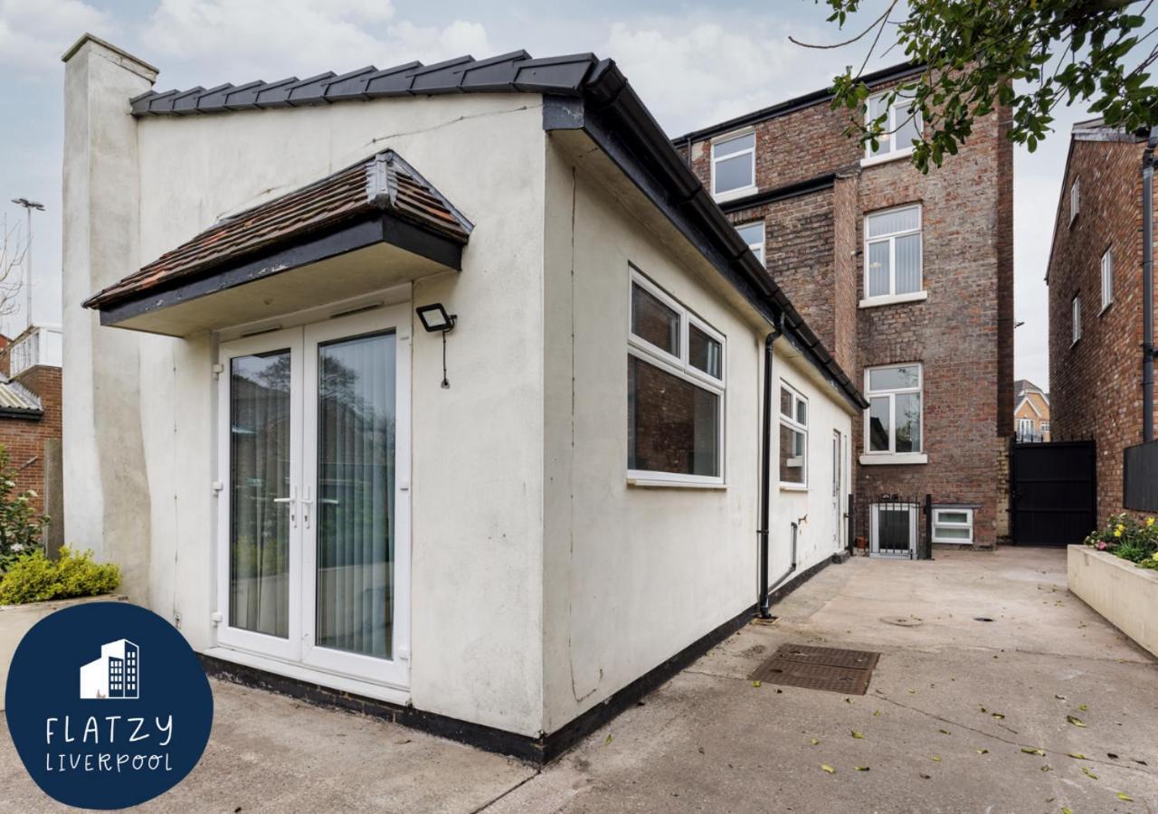 Flatzy - 6 Bed Oasis Close To Football Stadiums Liverpool Esterno foto