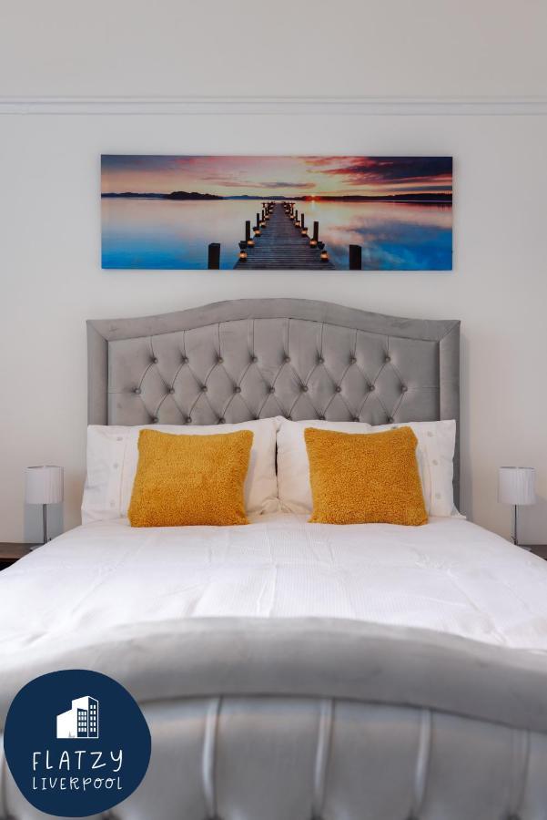 Flatzy - 6 Bed Oasis Close To Football Stadiums Liverpool Esterno foto